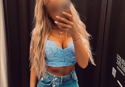 Elmalı Gerçek Escort Alara Sert Sevişiyor